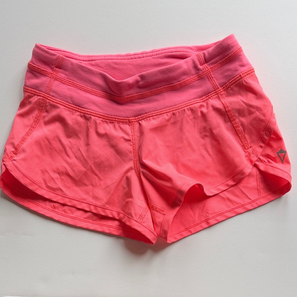 Ivivva/lululemon girls size 6 Coral Athletic Shorts